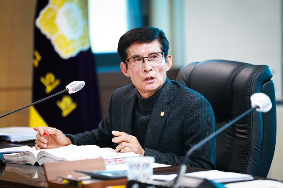 제306회 제2차 정례회 예산결산특별위원회2(12.5~12.16) 이미지