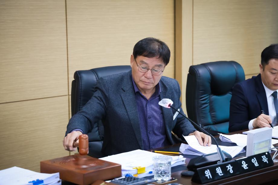 제309회 임시회 제1차 의안심사특별위원회(3.12) 이미지