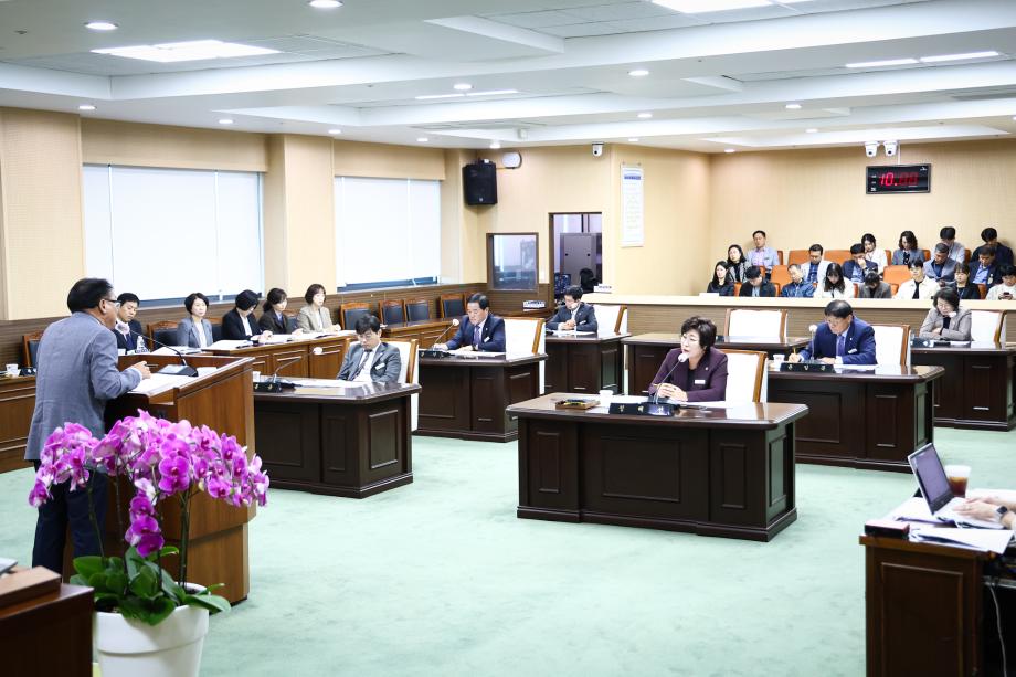 제315회 임시회 군정에관한질문-부서(10.21~24) 이미지