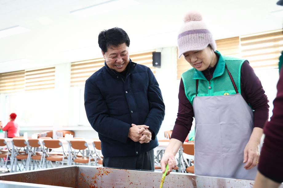 비봉면 김장 담가주기 행사(11.13)
